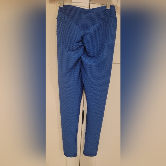 Booty cinch leggings - Picture 2 of 4